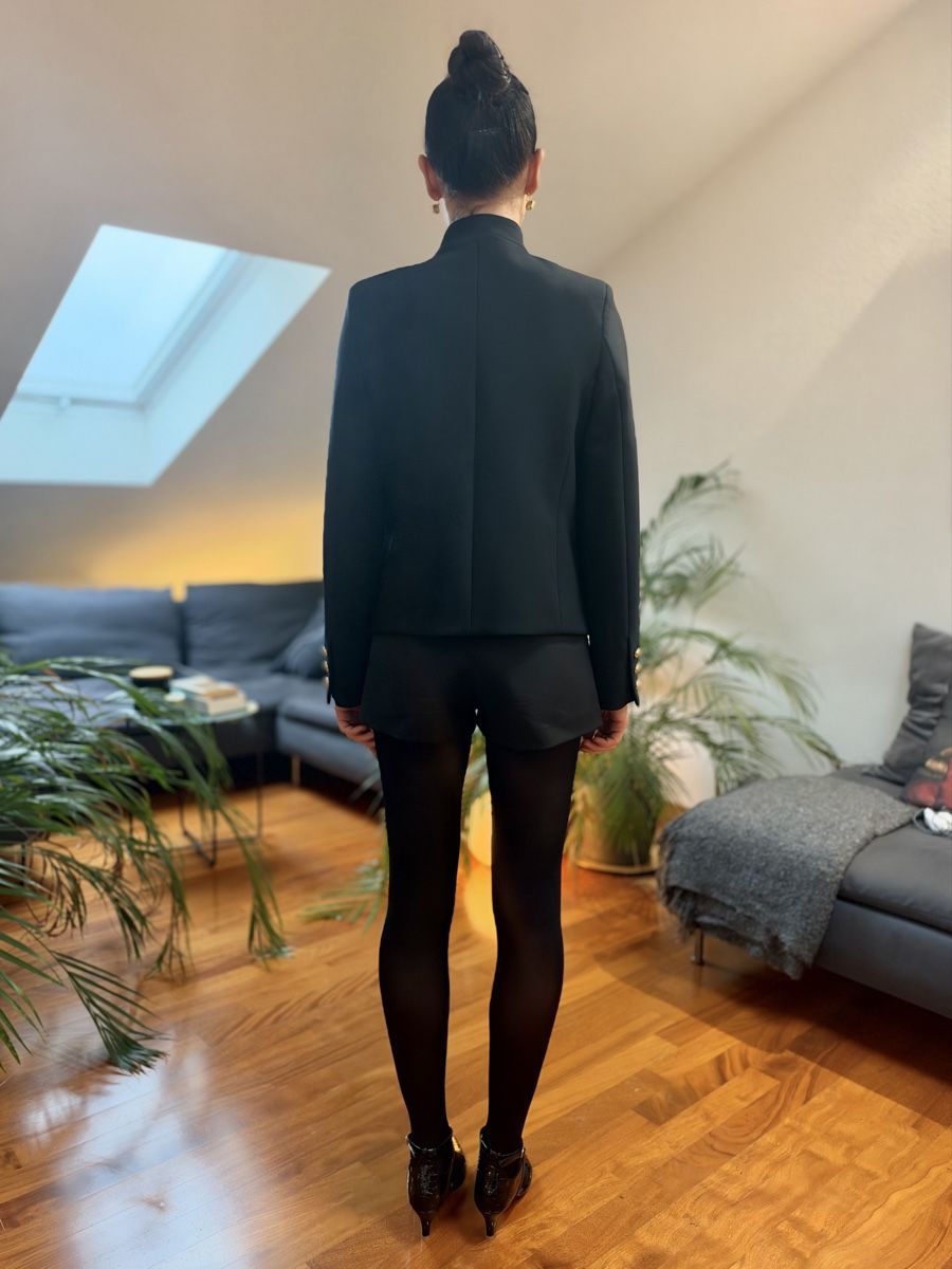 Mango Giacche: Black Blazer with Silver Buttons Size S – Nuovo (secondo la descrizione) da Basel venduto da ais_hf25 3