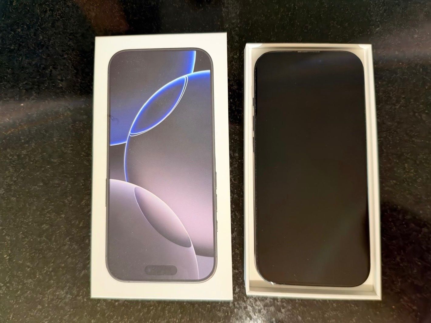 Apple Telefoni cellulari / Smartphones: Apple iPhone 16 Pro 256GB Black Titanium – Usato da Bassersdorf venduto da Zysti 1