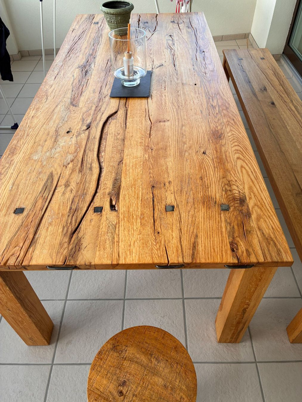 Tables: Wunderschöner Sumpfeichen Tisch mit Bank – Neuf (Voir description) à Meggen par Ale72xa