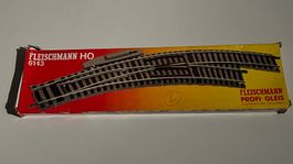 Fleischmann H0 Profigleis Bogenweichenpaar 6142 mit Antrieb