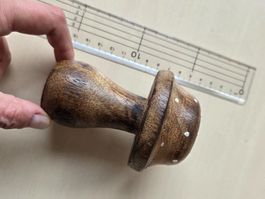 Pilz, braun mit weissen Punkten, Holz, Dekoration