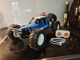 BlueBrixx-Pro: Race Buggy

Race Buggy "Blue Burn"