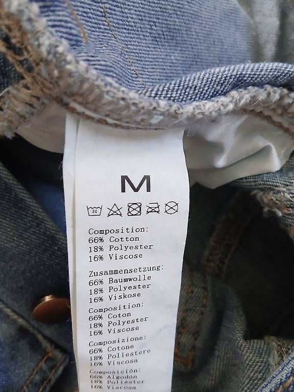 Jeans: Latzhosen kurz – Nuovo (secondo la descrizione) da Grächen venduto da jan_9wyc 2