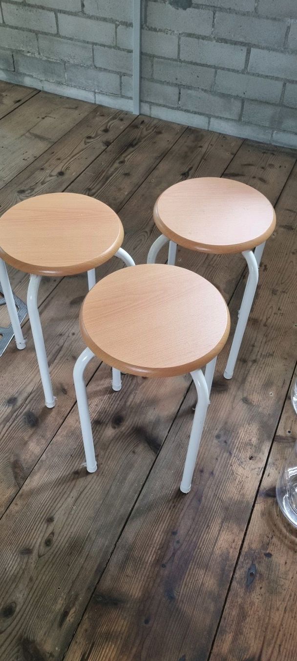 Tabourets: 3 Hocker im Set – D'occasion à Derendingen par Rider3