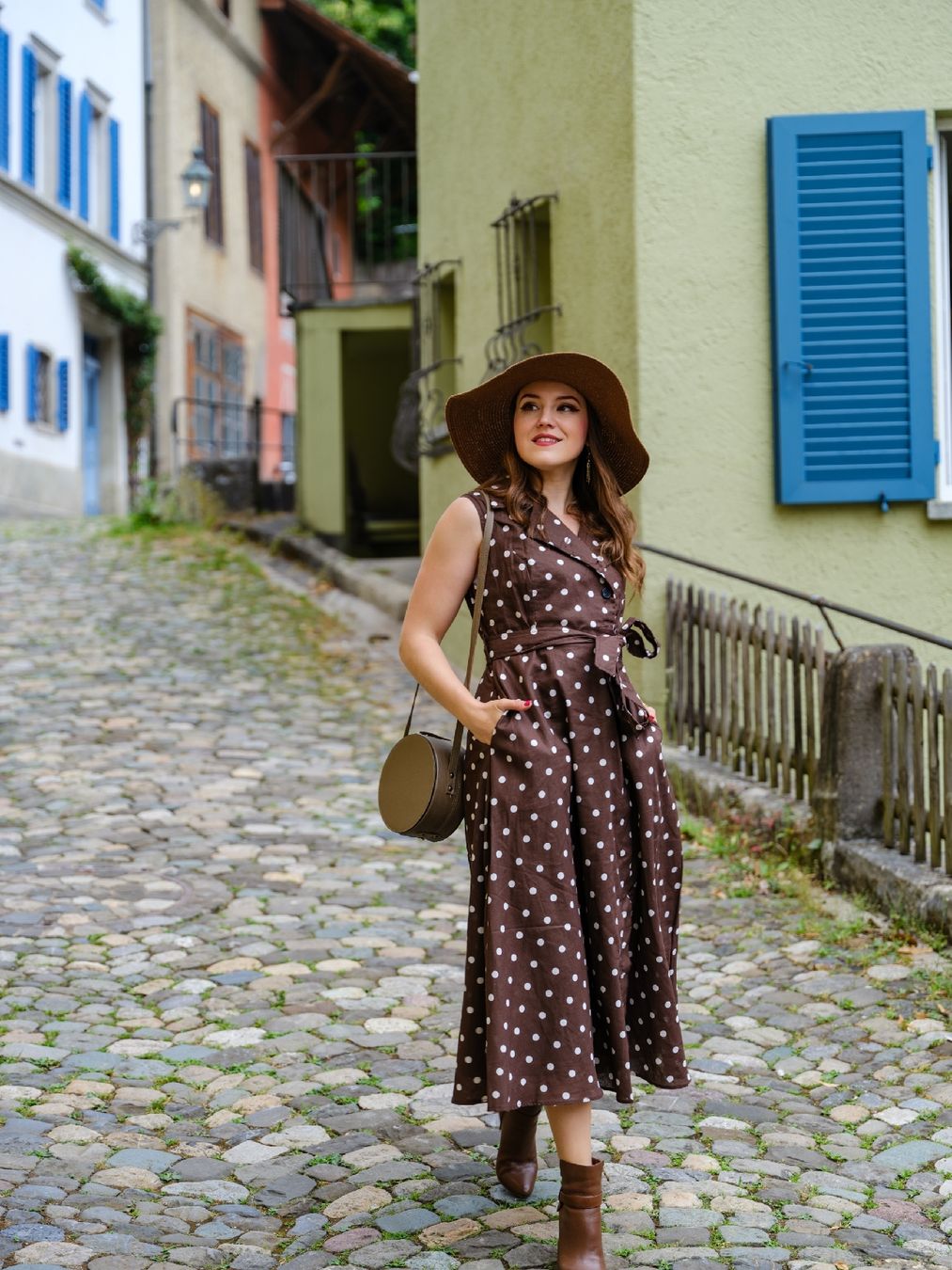 Kleider: Brown Polka Dot Dress Size S – Gebraucht aus Mägenwil von VintageGirly 8