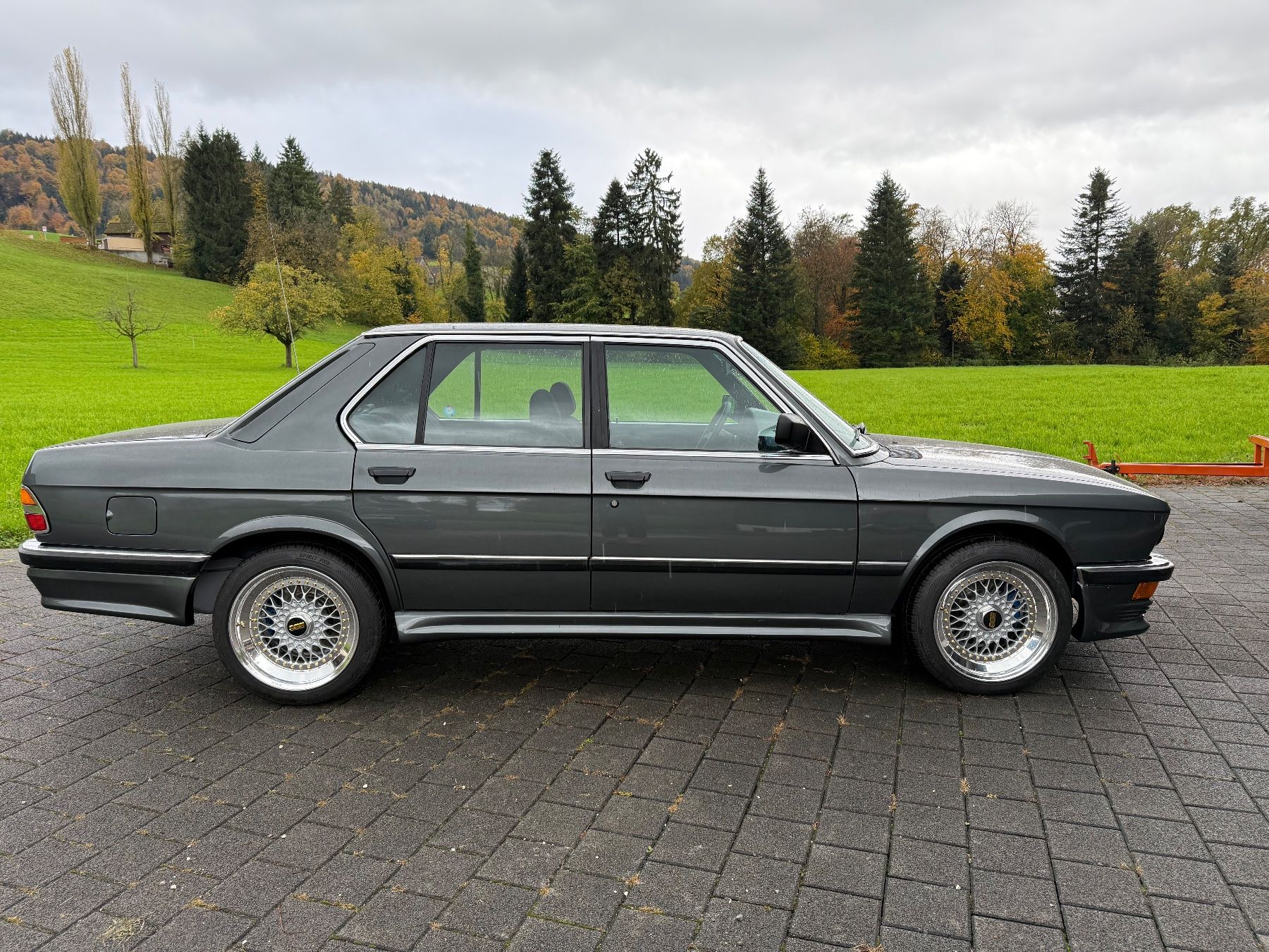 BMW Automobili: Bmw E28 535i – Difettoso da Dierikon venduto da E28_Freak 3