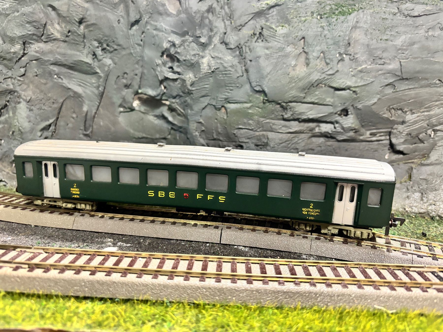 Fleischmann Modellini di ferrovie: Fleischmann SBB Personenwagen – Usato da Grenchen venduto da Agodi 3