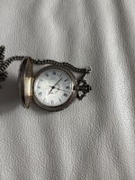 Taschenuhr mit Kette funktioniert 