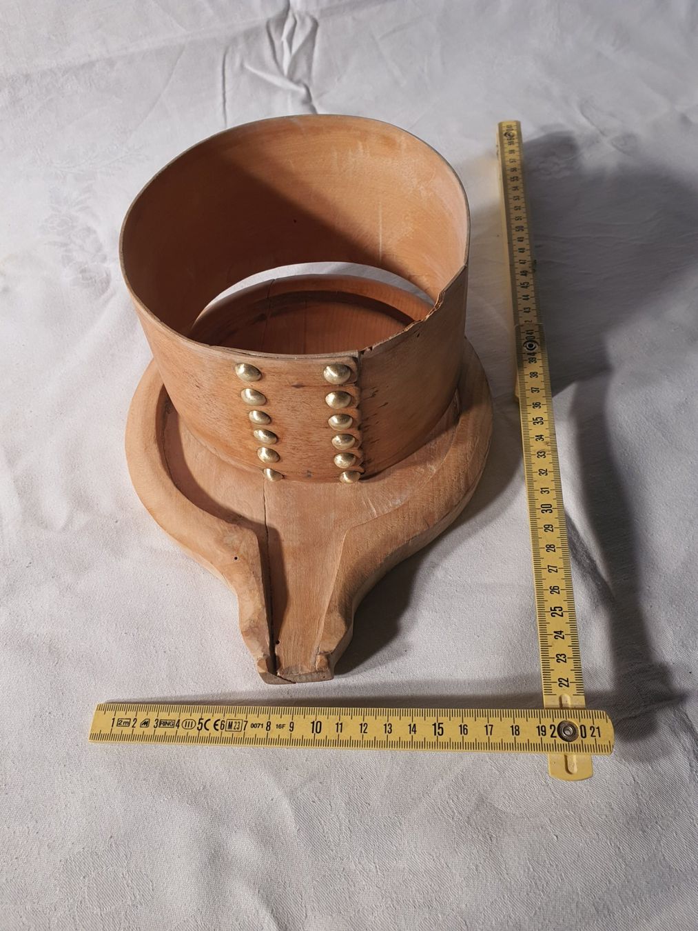 Articoli in legno: Käse Abtropfform – Usato da Häggenschwil venduto da hae_dgp2 2