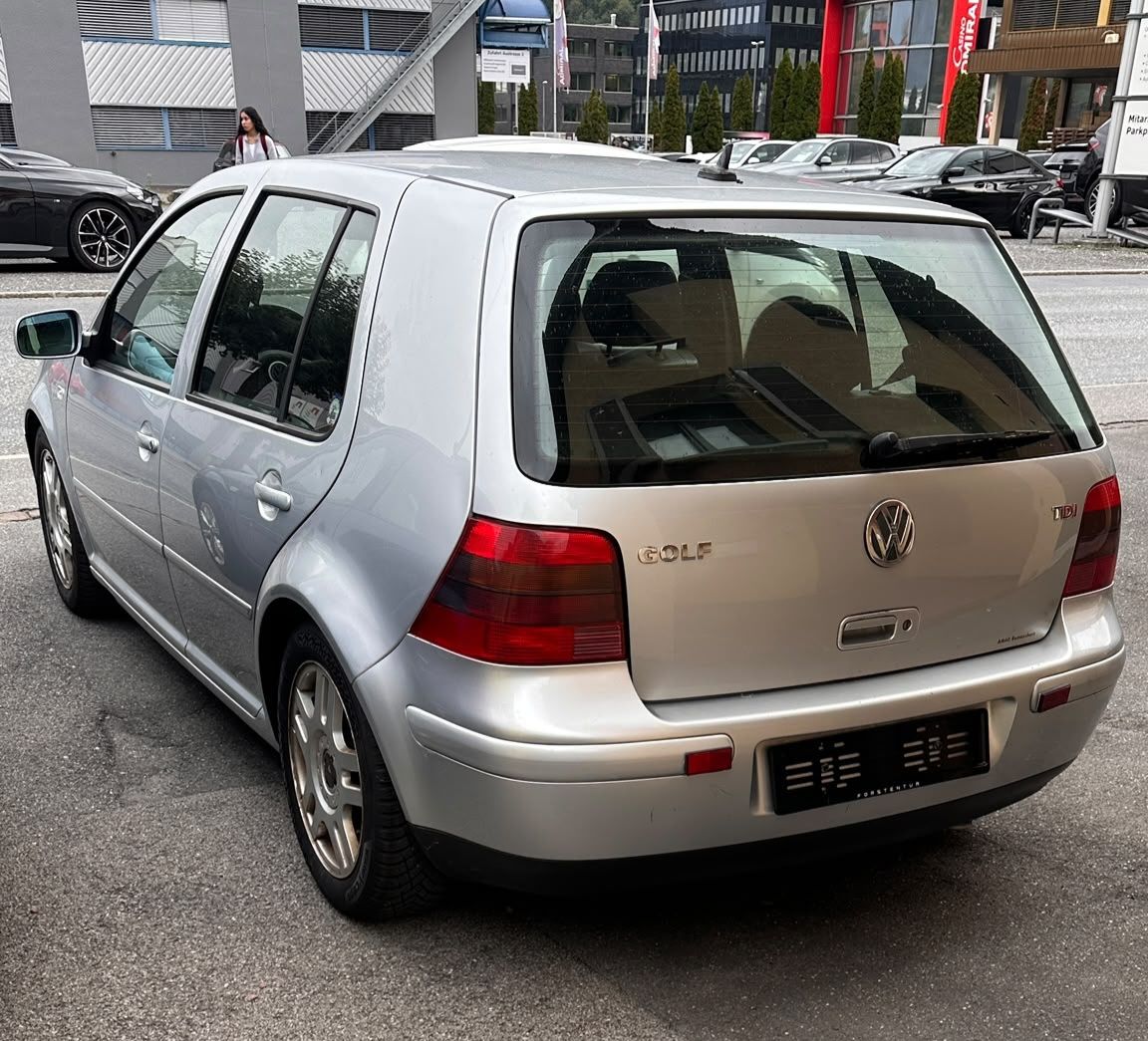 VW Automobili: Automat Diesel – Usato da Bendern venduto da Kasva-cars0571 2