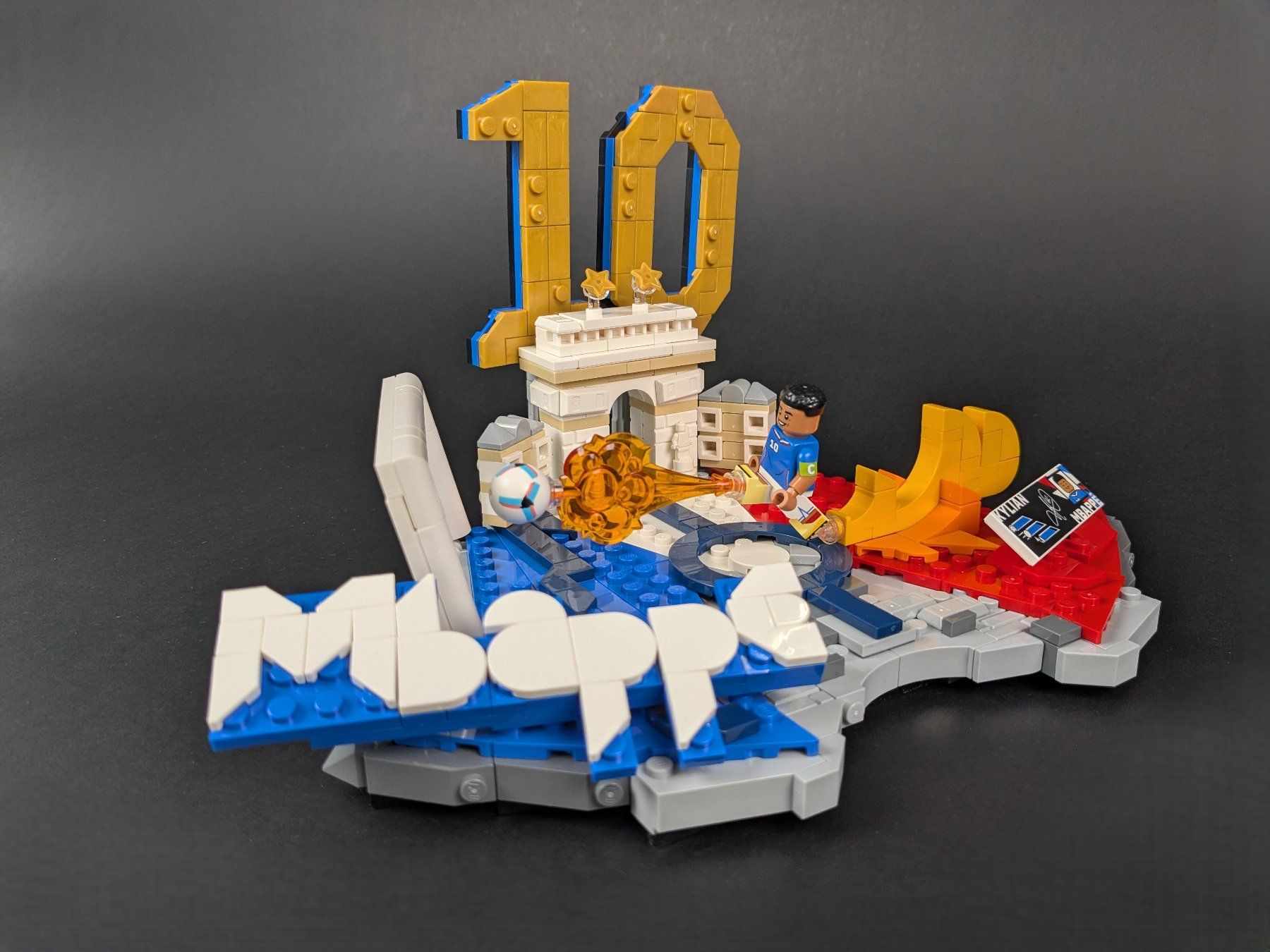 Lego Spielzeuge: LEGO Kylian Mbappé – Neu (gemäss Beschreibung) aus Dintikon von Restwert_Dintikon 1