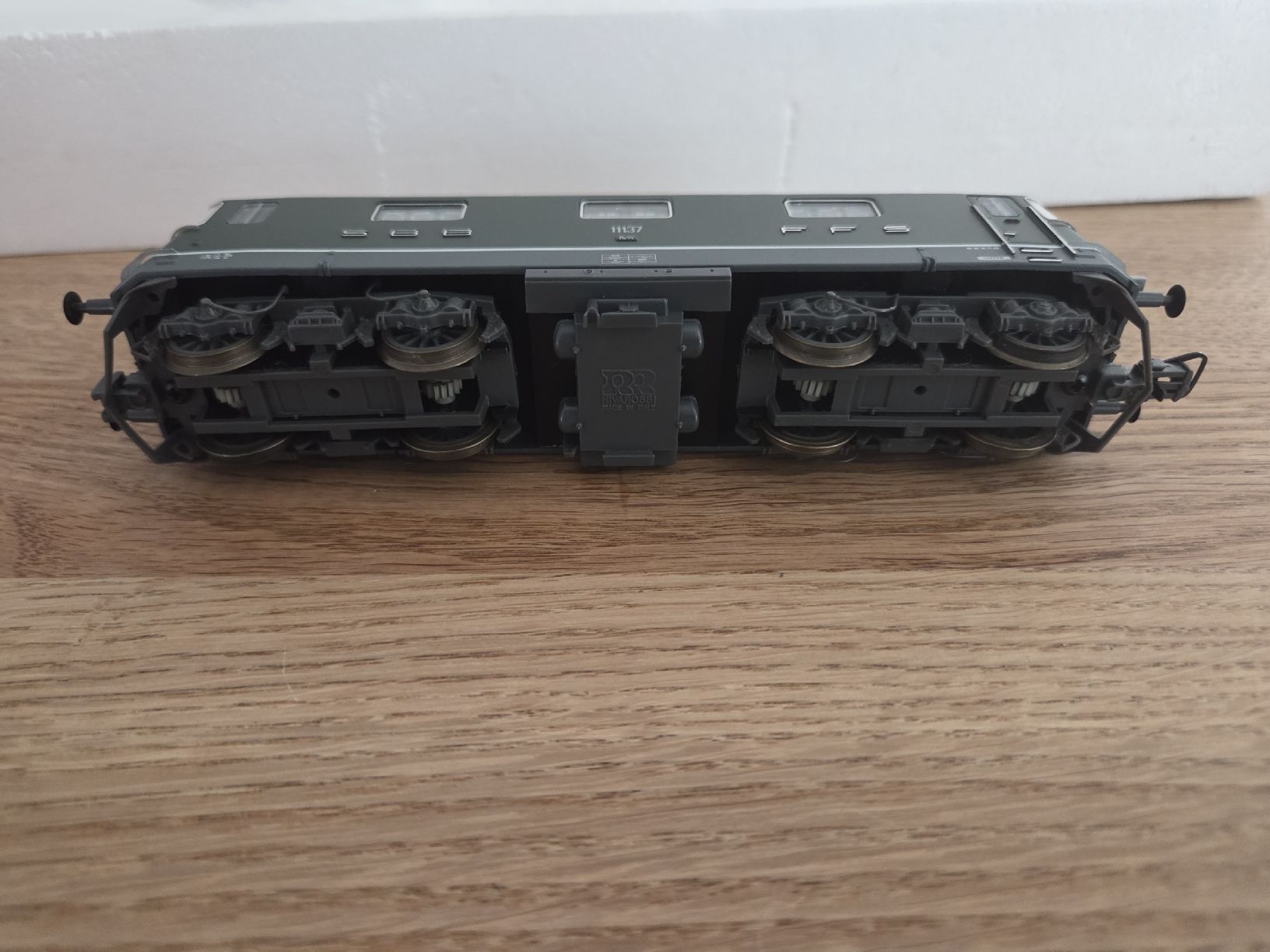 Rivarossi Modelleisenbahnen: Rivarossi 1650 Re 4/4 II SBB – Gebraucht aus Berikon von TopLok1 3