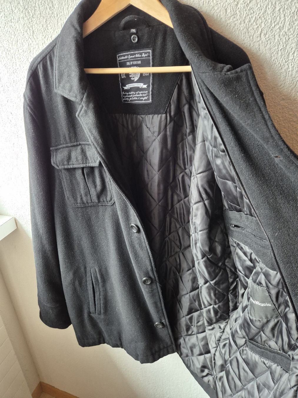 Giacche: Schwarze Filzjacke 2XL  – Usato da Bülach venduto da Max_W. 5
