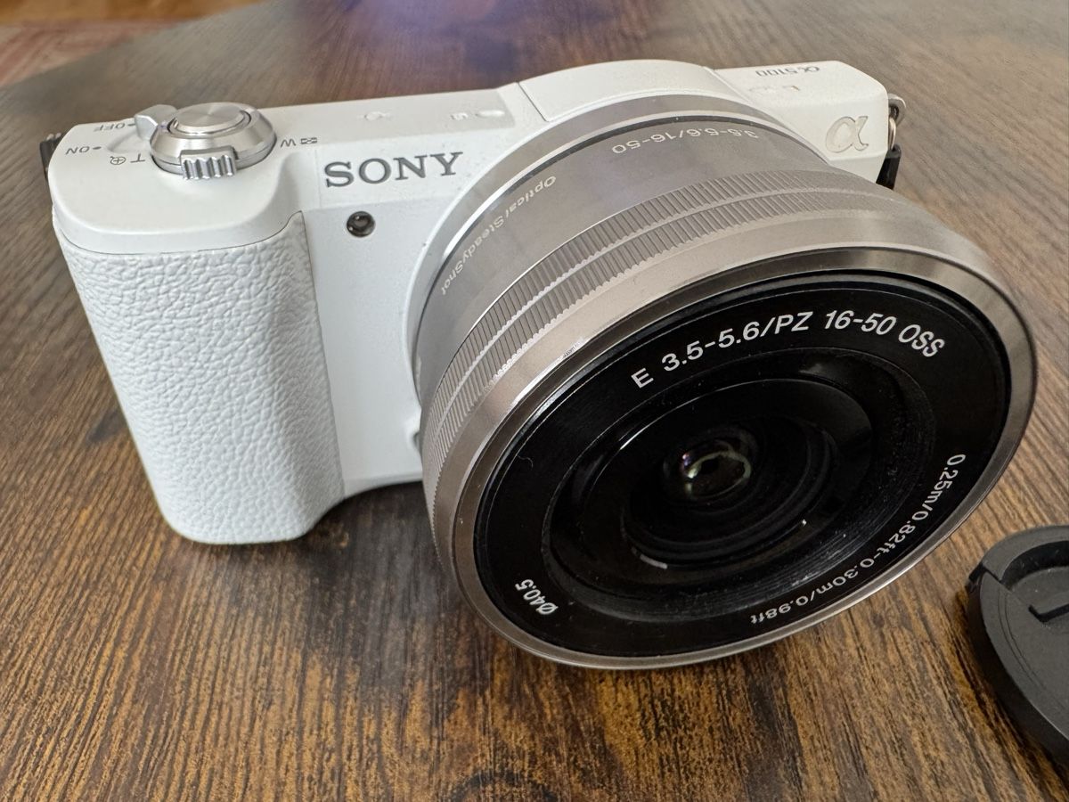 Sony Fotocamera: Sony alpha 5100 Digitalkamera – Usato da Zunzgen venduto da milesdavis76 1