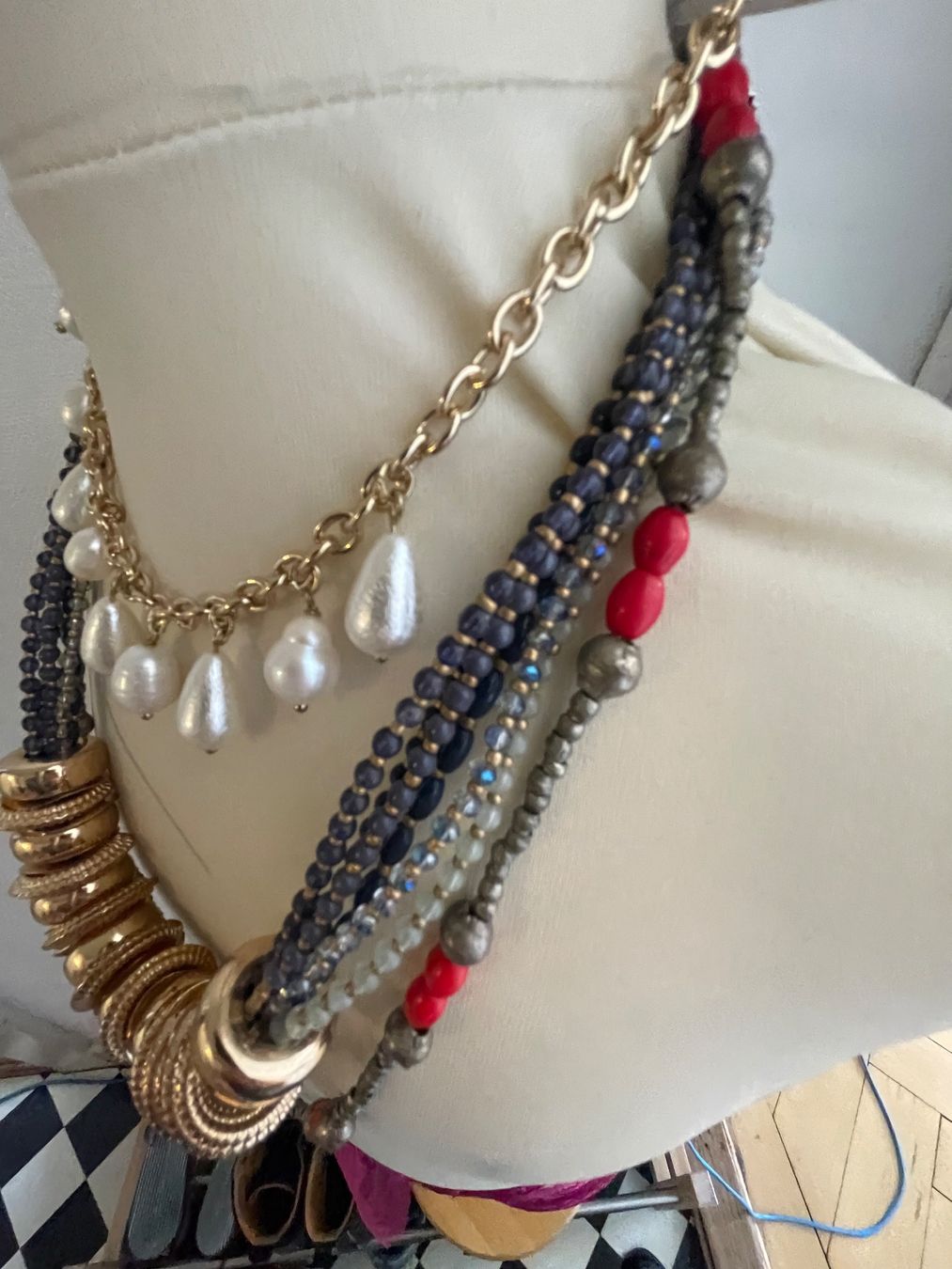 Sonstiger Schmuck: Modeschmuck Lot Ketten Neckmess – Gebraucht aus Zürich von Pudelkerne 4