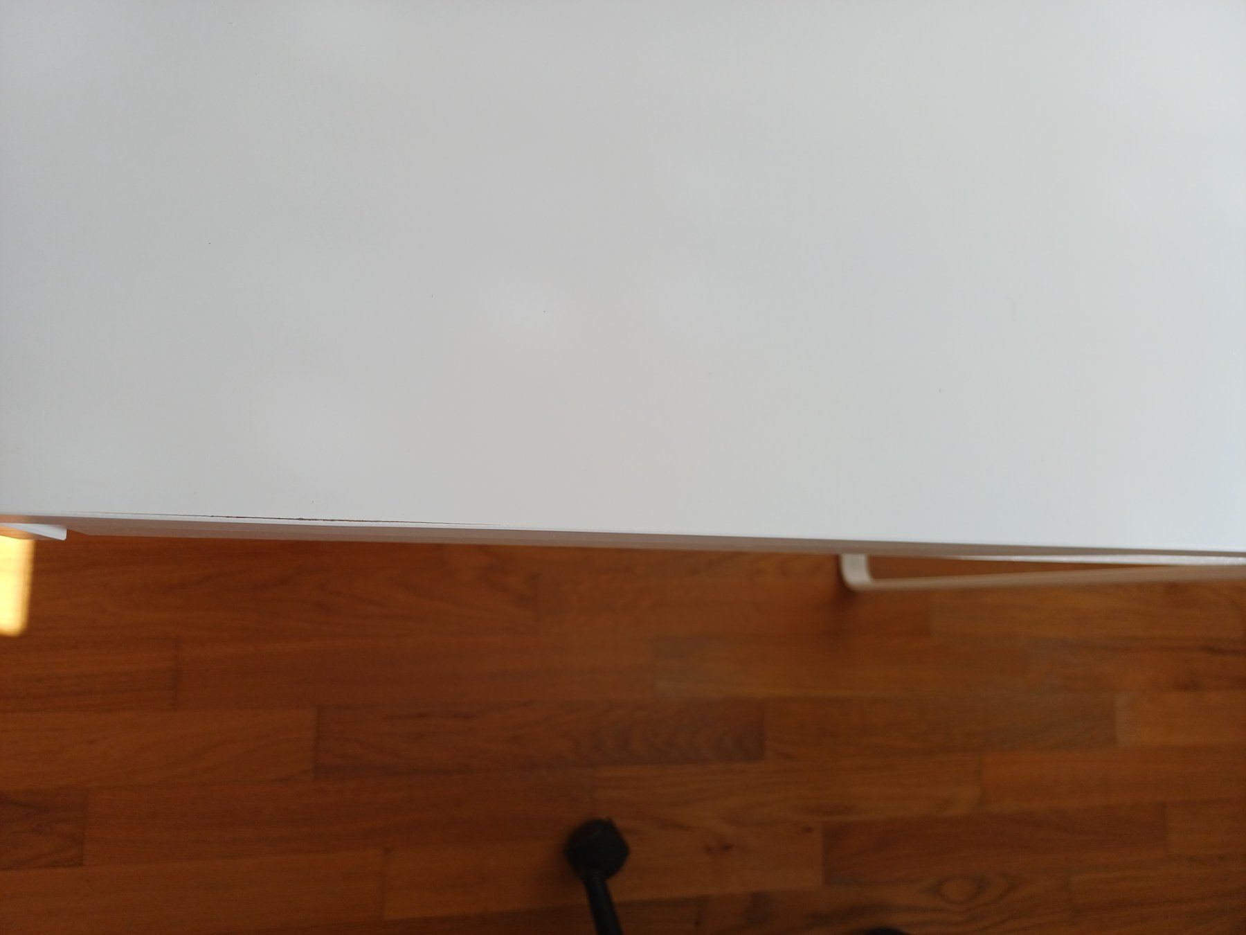 Ikea Scrivanie: IKEA desk, white, 142x50 cm – Usato da Zürich venduto da ale_w2kh 4