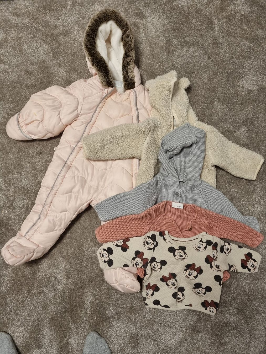 Lotti & Set di vestiti: Grosses Kinderkleider Set Grösse 68 Mädchen – Usato da Balterswil venduto da baller23 3