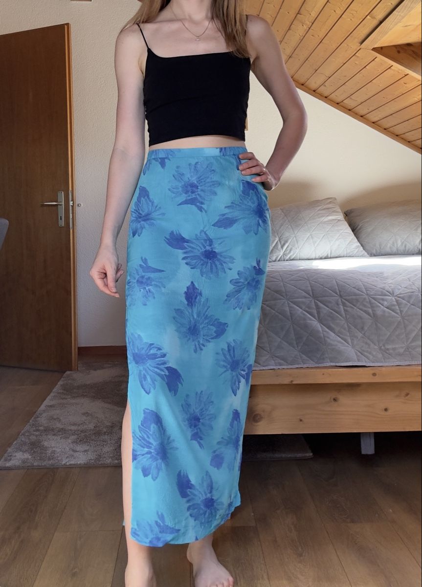H&M Gonne: Jupe longue fleurie Hennes Collection T36 – Usato da Vuippens venduto da Anna_as