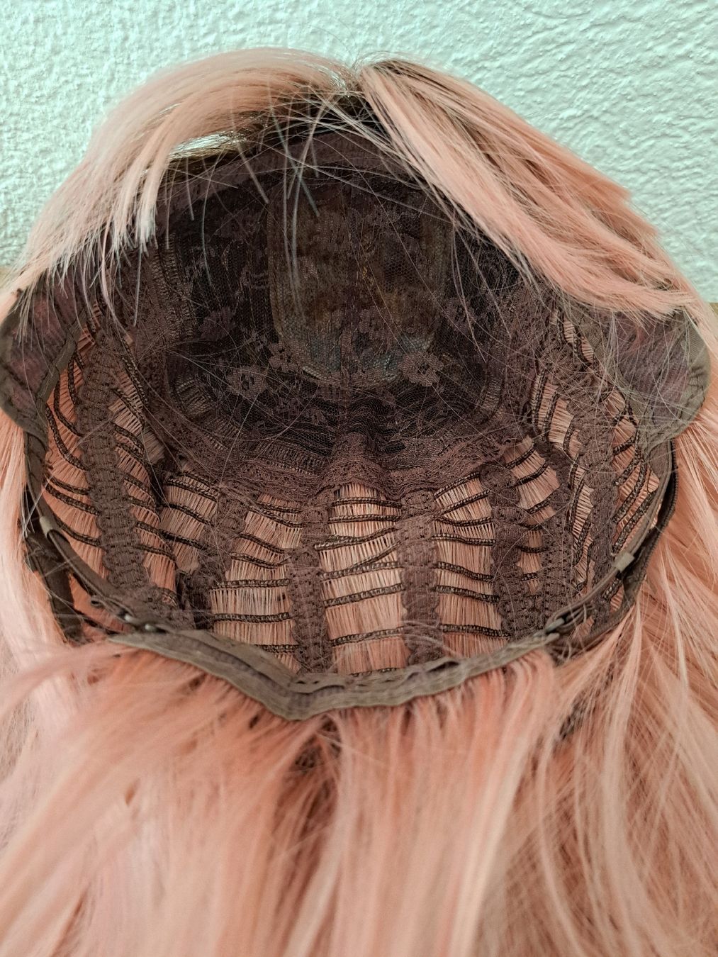 Perruques: Kunsthaar Perücke Ombre Pink  Neu – Neuf (Voir description) à Riedholz par Schildmaid2 3