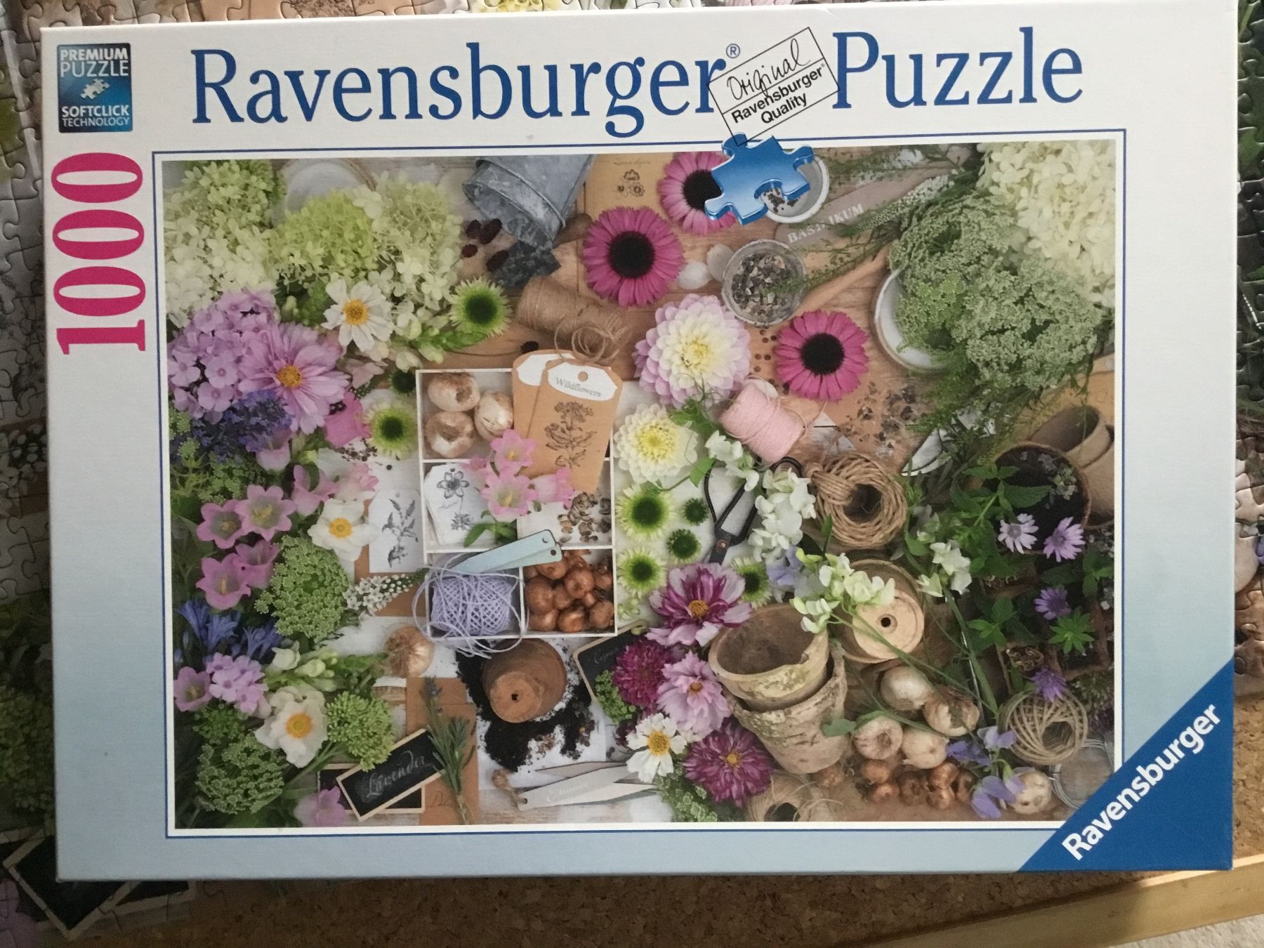Ravensburger Puzzle: Ravensburger Puzzle Prachtvolle Blumenliebe – Nuovo (secondo la descrizione) da Diessenhofen venduto da quinto9