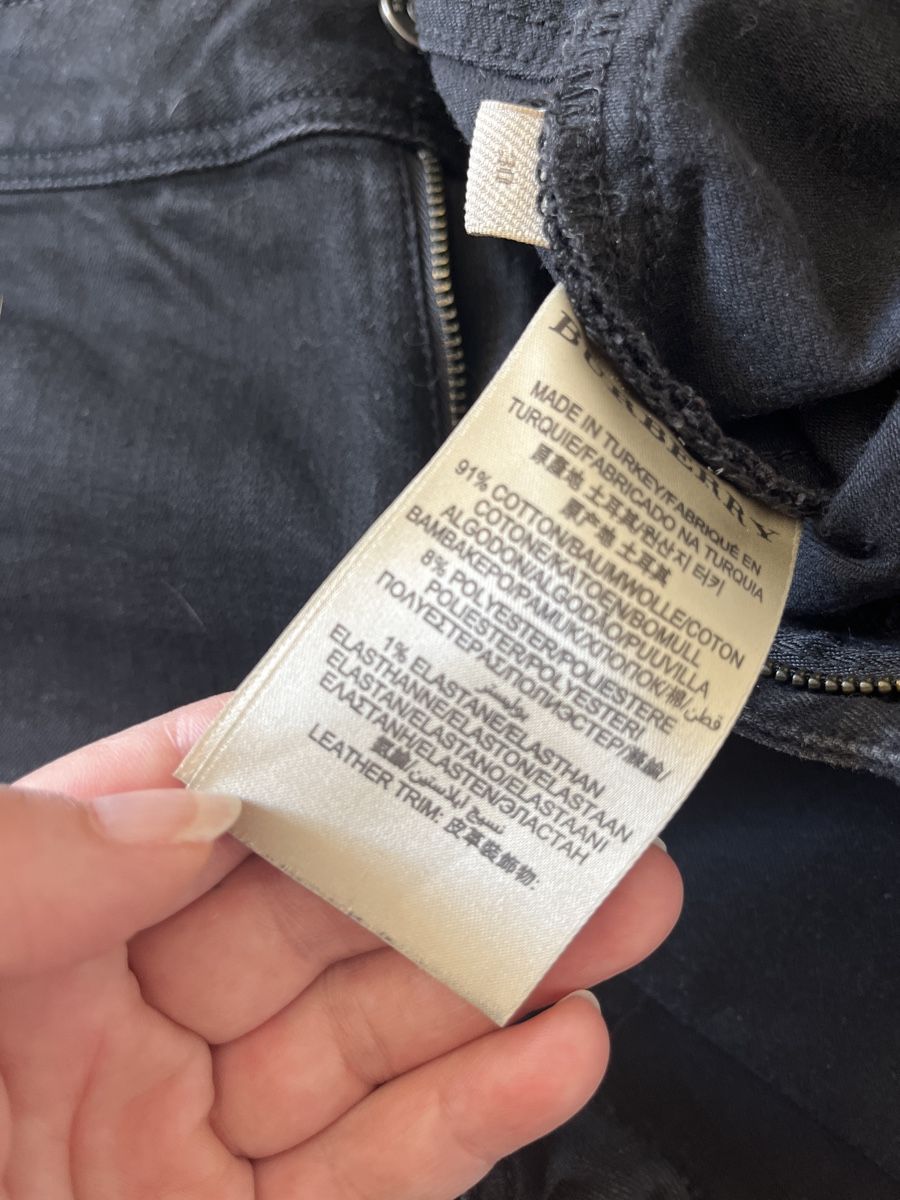 Jeans: Jeans et cuir Burberry noir taille 30 – D'occasion à Daillens par spidfredos 2