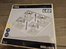 Neue LED-Deckenleuchte (Tombolagewinn)