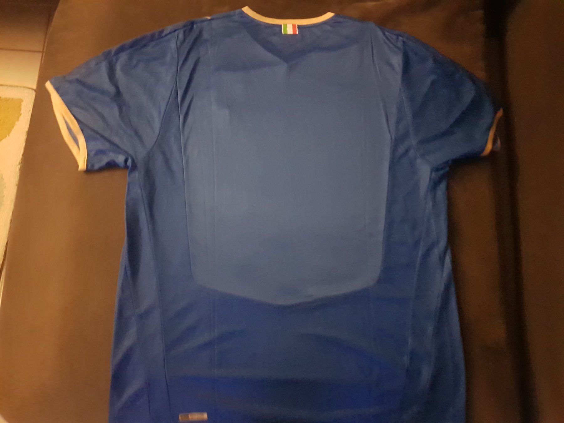 Puma Canottiere & Pantaloni: Fussballtrikot Italia – Usato da Villars-sur-Glâne venduto da Mark_988 1