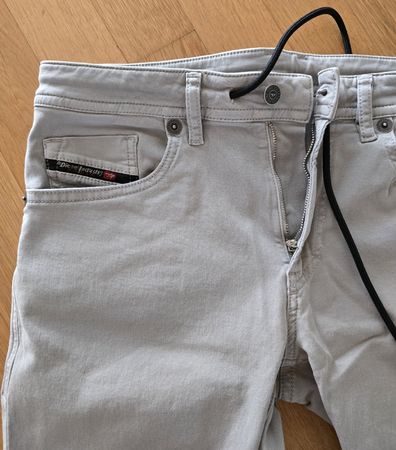 Diesel Industry Jeans Thommer JOGG Slim W32 L32 neuwertig