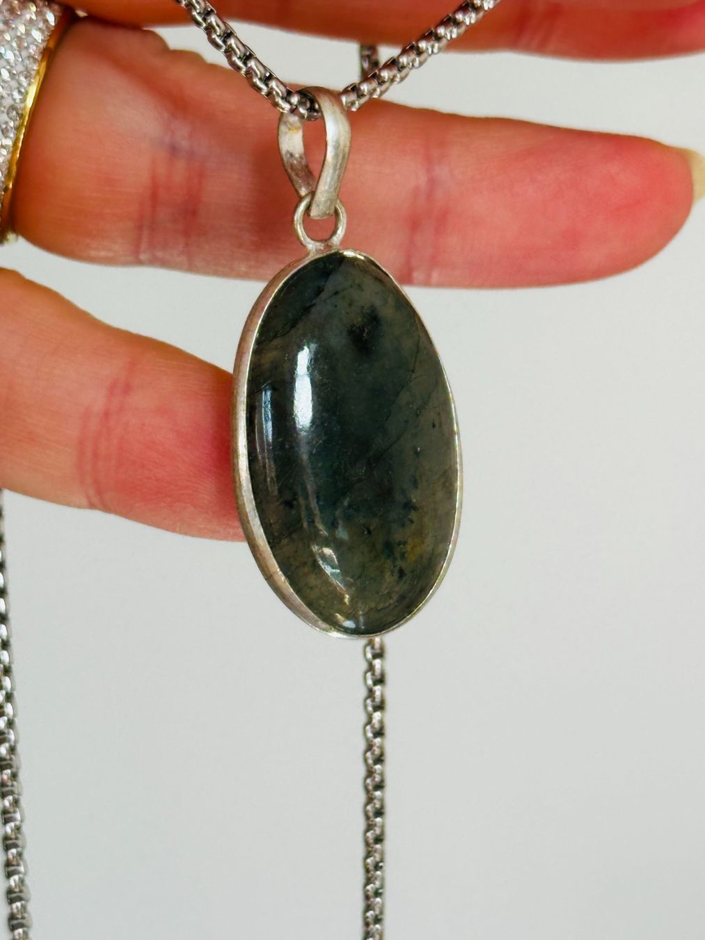 Catenine: Labradorite necklace – Nuovo e nell'imballaggio originale da Genève venduto da AGBERG 1