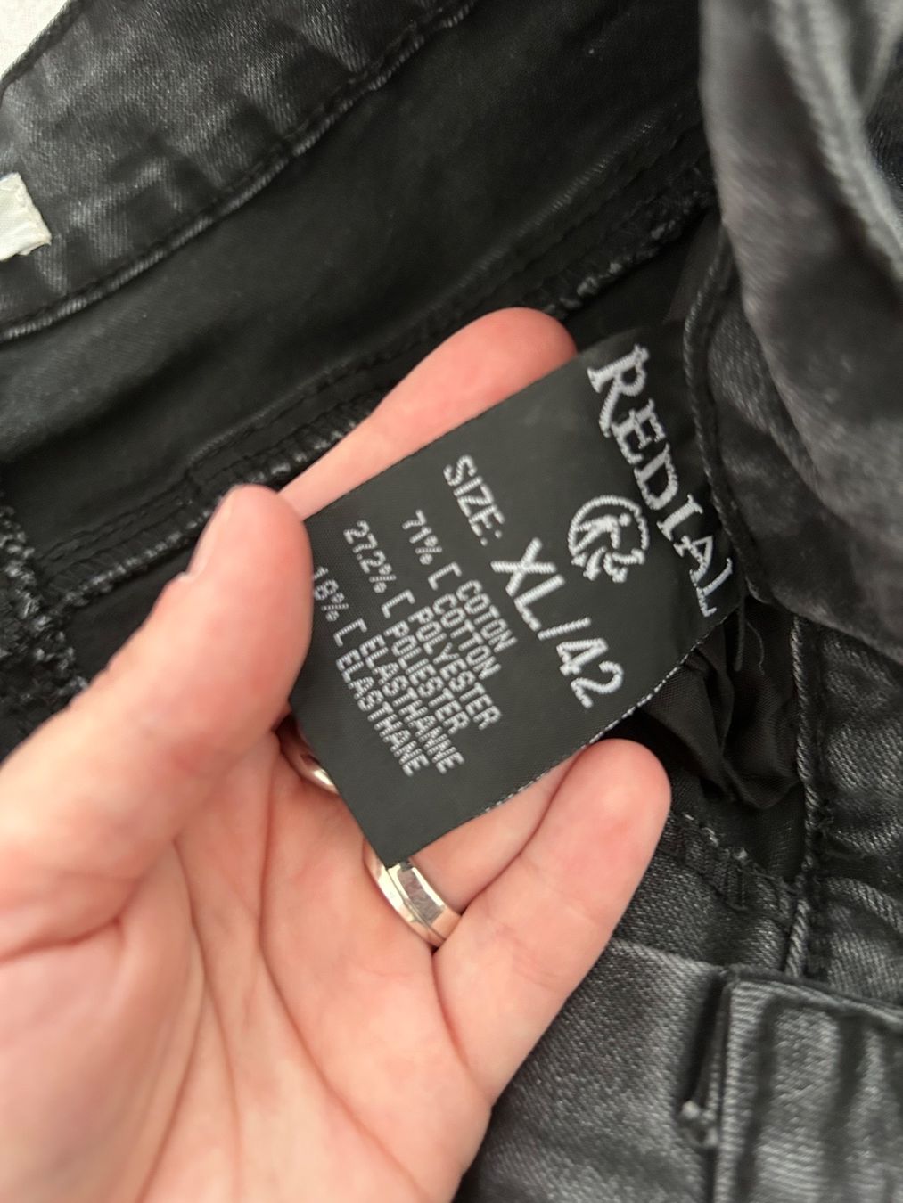 Jeans: Jeans L/XL – Usato da Reconvilier venduto da Panda90 1