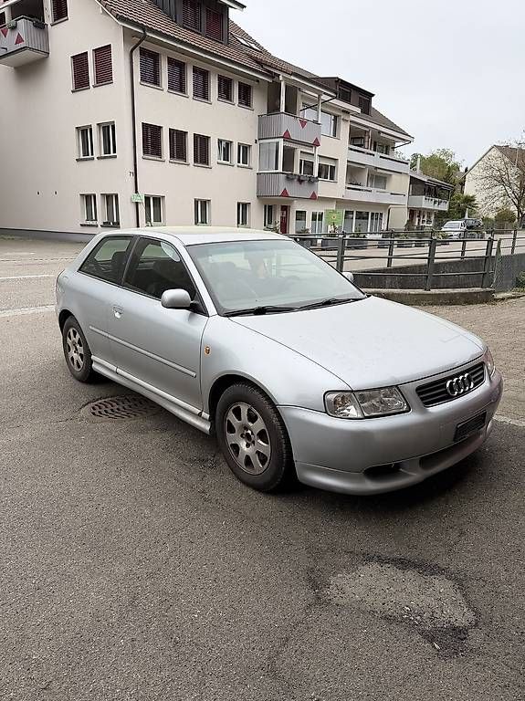 Automobili: Audi A3 1.8t Automat Teile  – Usato da Münchwilen AG venduto da Vinnis