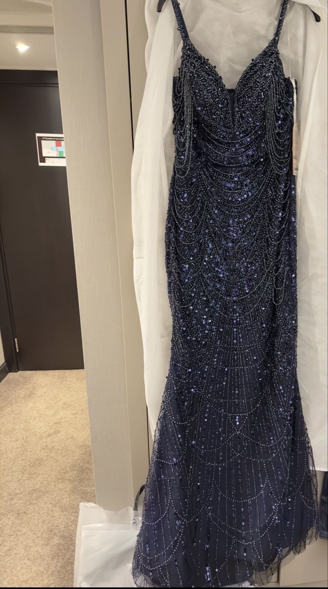 Robes: Abendkleid – D'occasion à Pratteln par alc_pl6b 1