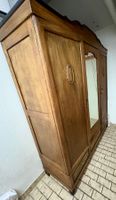 Antiker Schrank massiv Holz mit Spiegel und Schubladen