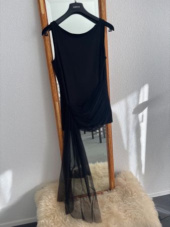 A-K-R-I-S Seidentop schwarz, Gr. 36, neuwertig
