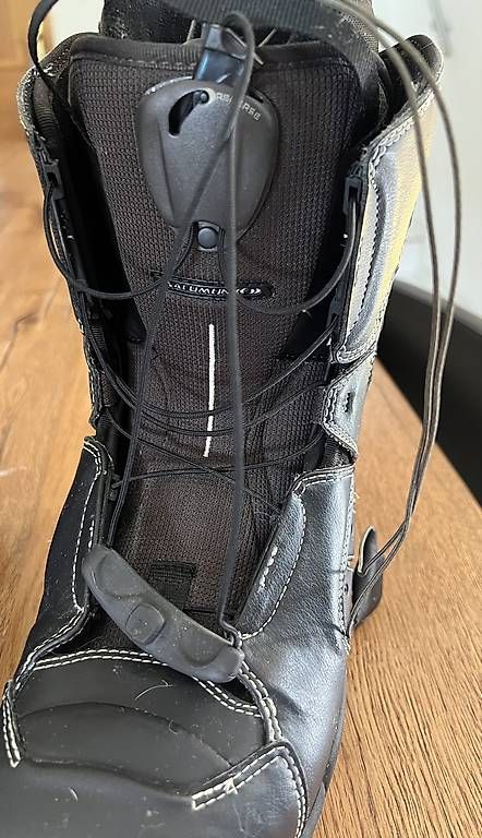 Chaussures hommes: Snowboardschuh Salamon Grösse 39 2/3 – D'occasion à Geroldswil par Nadine_Bosshard 2