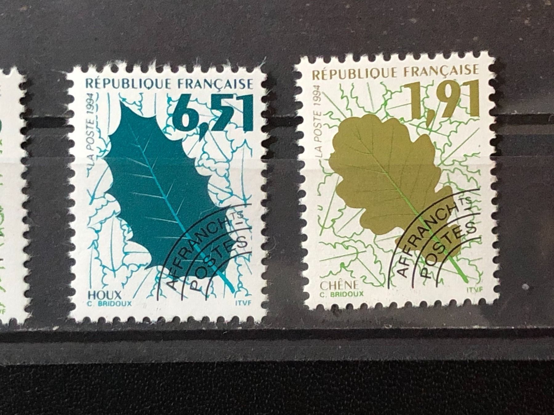 Tutti i francobolli: () Préoblitérés feuilles arbre Neufs** 94/96 – Nuovo e nell'imballaggio originale da Lausanne venduto da ffhoud 3