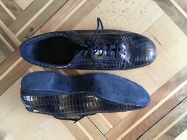 Tanzschuhe, Grösse 42 im Krokodile-Stile
