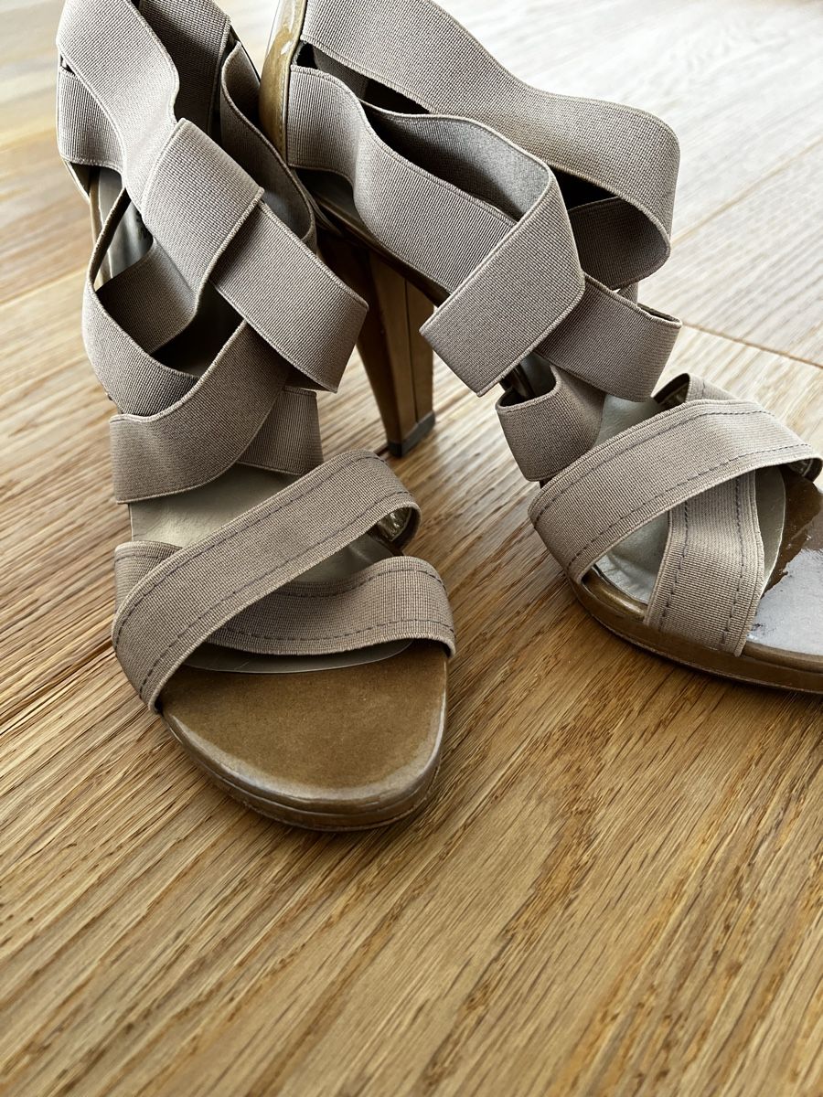 Stuart Weitzman Damenschuhe: Stuart Weitzman Pumps Gr.40 – Gebraucht aus Killwangen von was.sharp 8