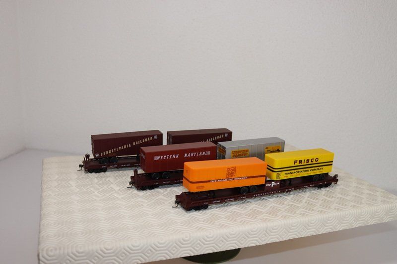 Trains électriques: 3 US Güterwagen ( 547 ) – D'occasion à Kerzers par Winu64