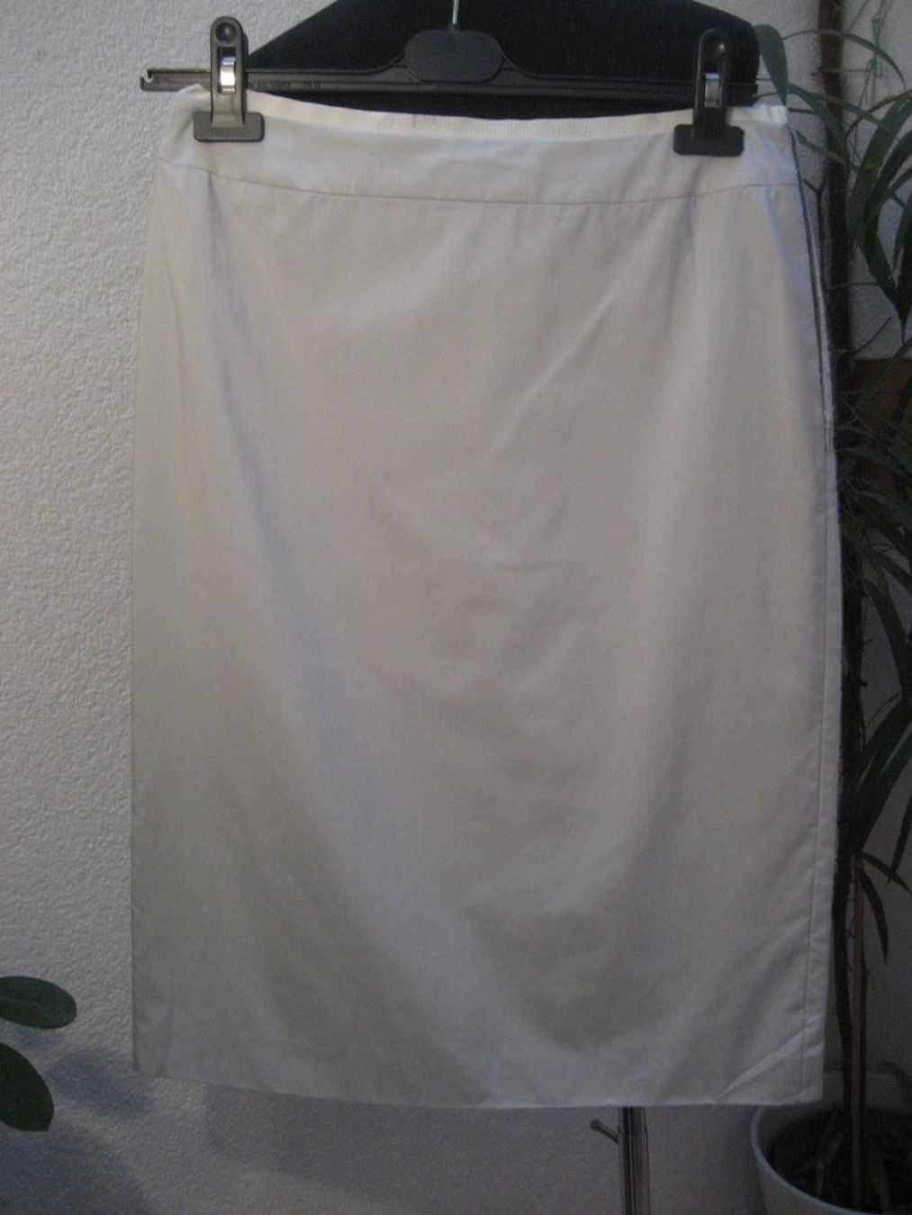 Gonne: Jupe Toni Guard taille 36, neuve – Nuovo e nell'imballaggio originale da Delémont venduto da marryb