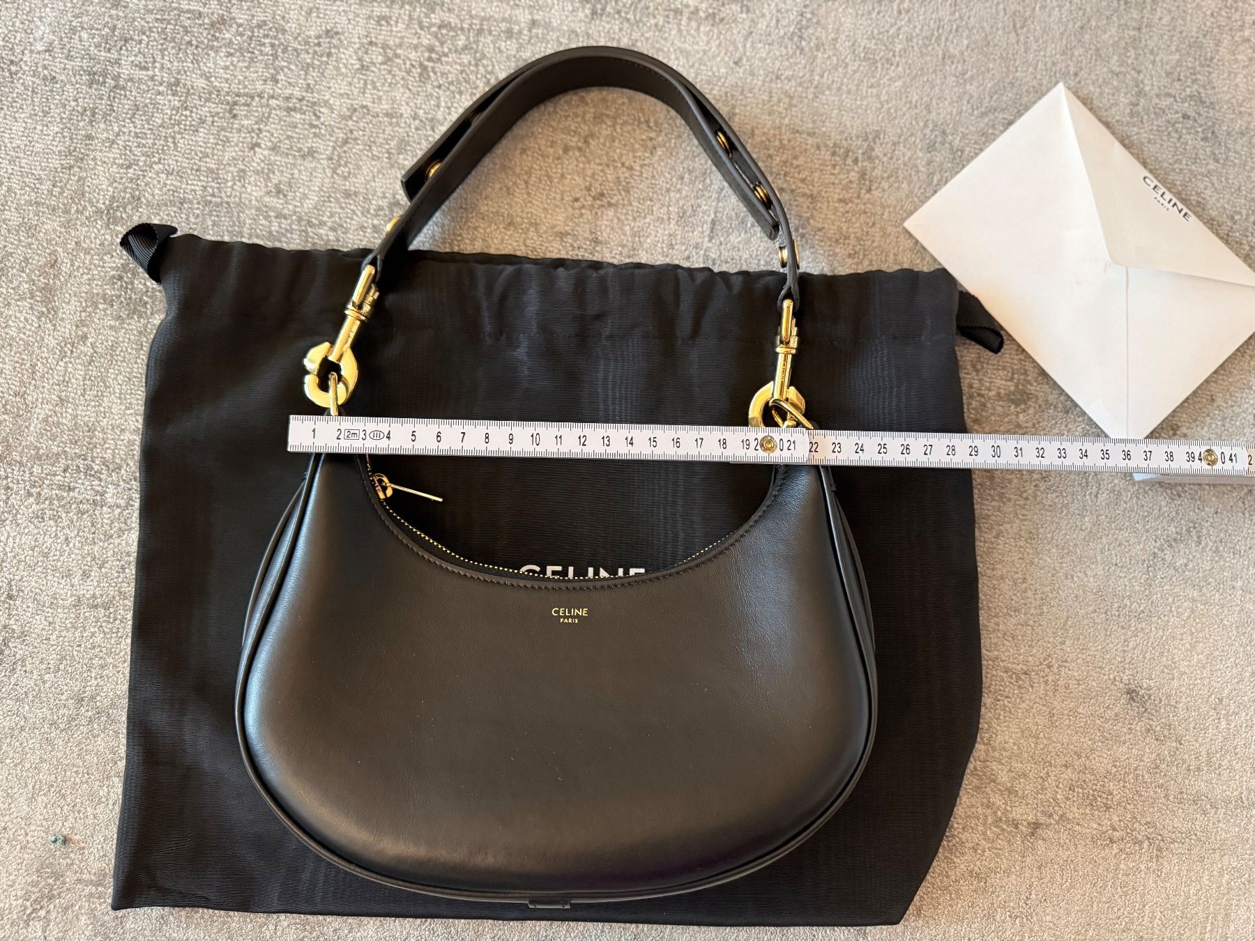 Celine Taschen für Damen: Celine Ava medium black – Neu (gemäss Beschreibung) aus Zofingen von Caruchi 2