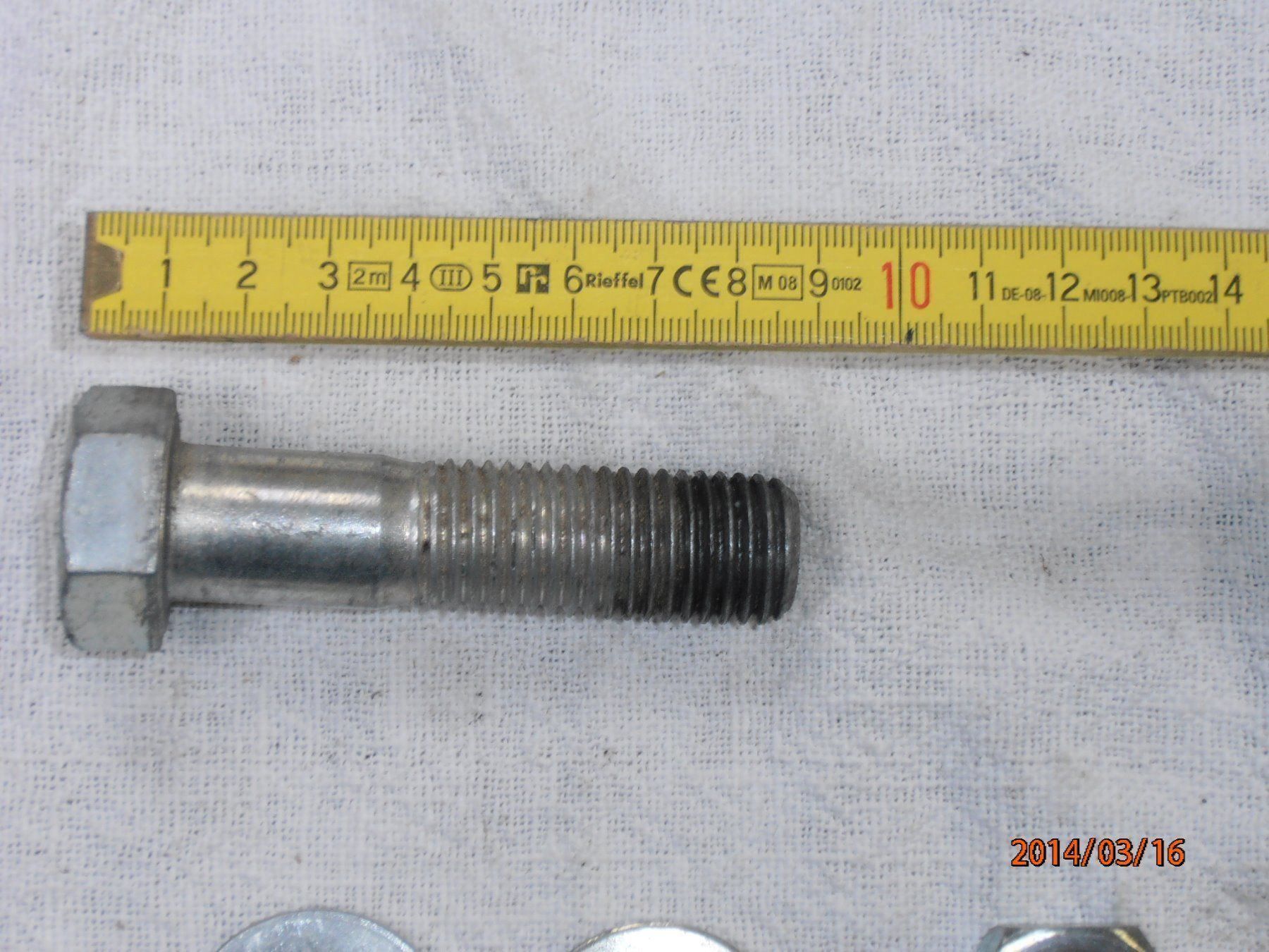 Piccoli pezzi di ricambio & Materiali di consumo: Schrauben mittel 9.5 / 7 cm – Usato da Bischofszell venduto da Museumscafe 2