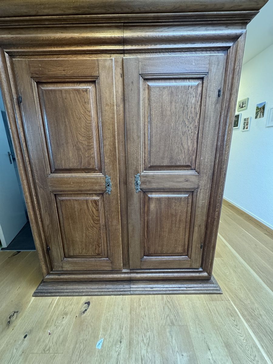 Armadi: Bauernschrank – Usato da Reinach BL venduto da nbe_7wp7 2