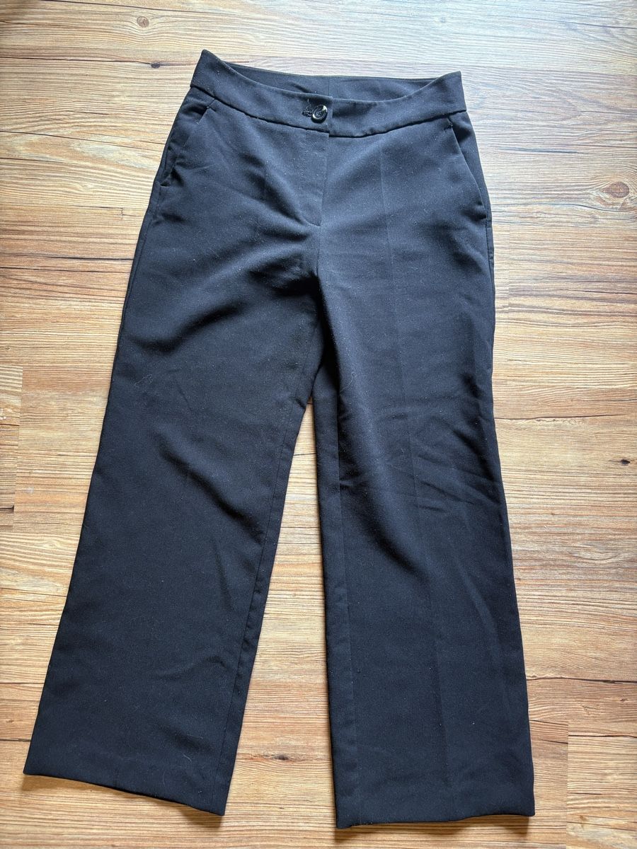 Mango Pantaloni: Mango Stoffhose Schwarz Gr. 38 – Usato da Grindelwald venduto da Kikaa99