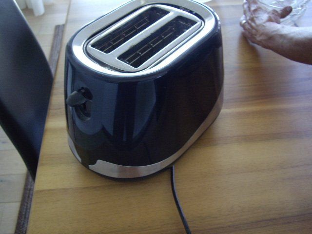 Grundig Elettrodomestici da cucina: Toster – Usato da Amriswil venduto da lindenmannkia