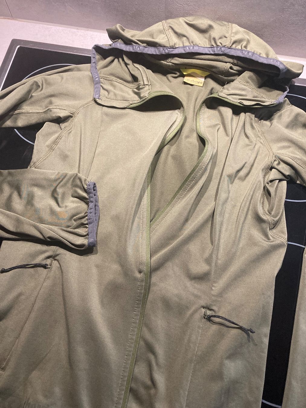 Sherpa Jacken: Sherpa Jacke Top Zustand – Gebraucht aus Bischofszell von Silberviolett 8