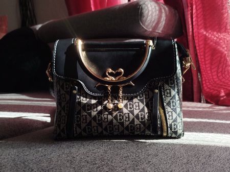 Sac à main neuf