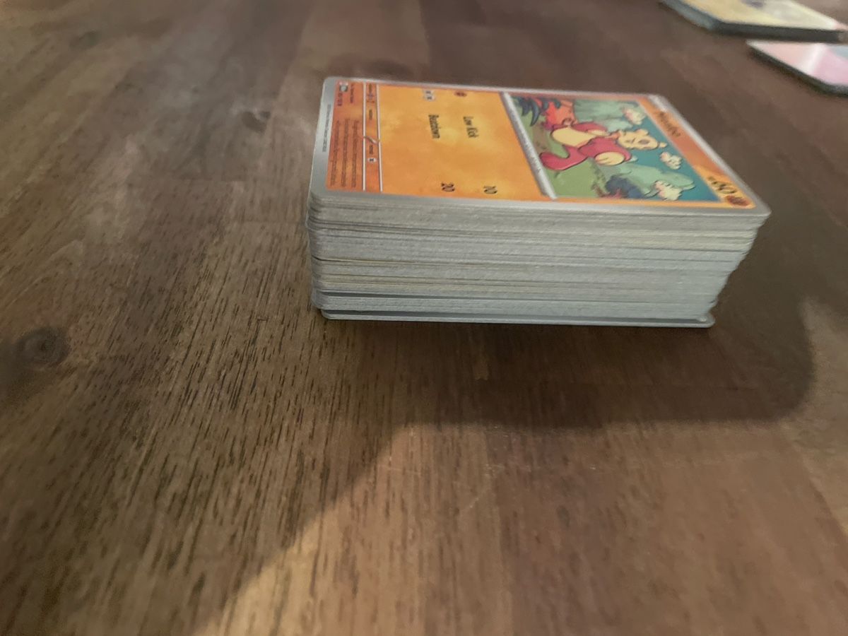 Pokémon Cartes à collectionner: 100 Random Pokémon Cards|Eng|Common/Uncommon/Rare – D'occasion à Rothrist par Lexo_Panini