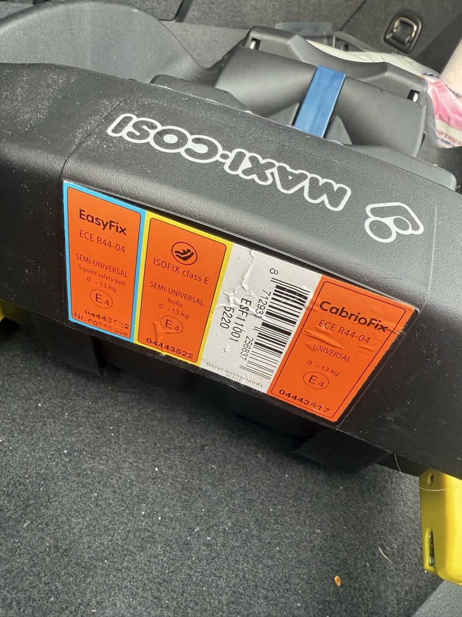 Maxi-Cosi Seggiolini per auto: Maxi Cosi Isofix 0-13kg – Usato da Baar venduto da vanilla1991 2