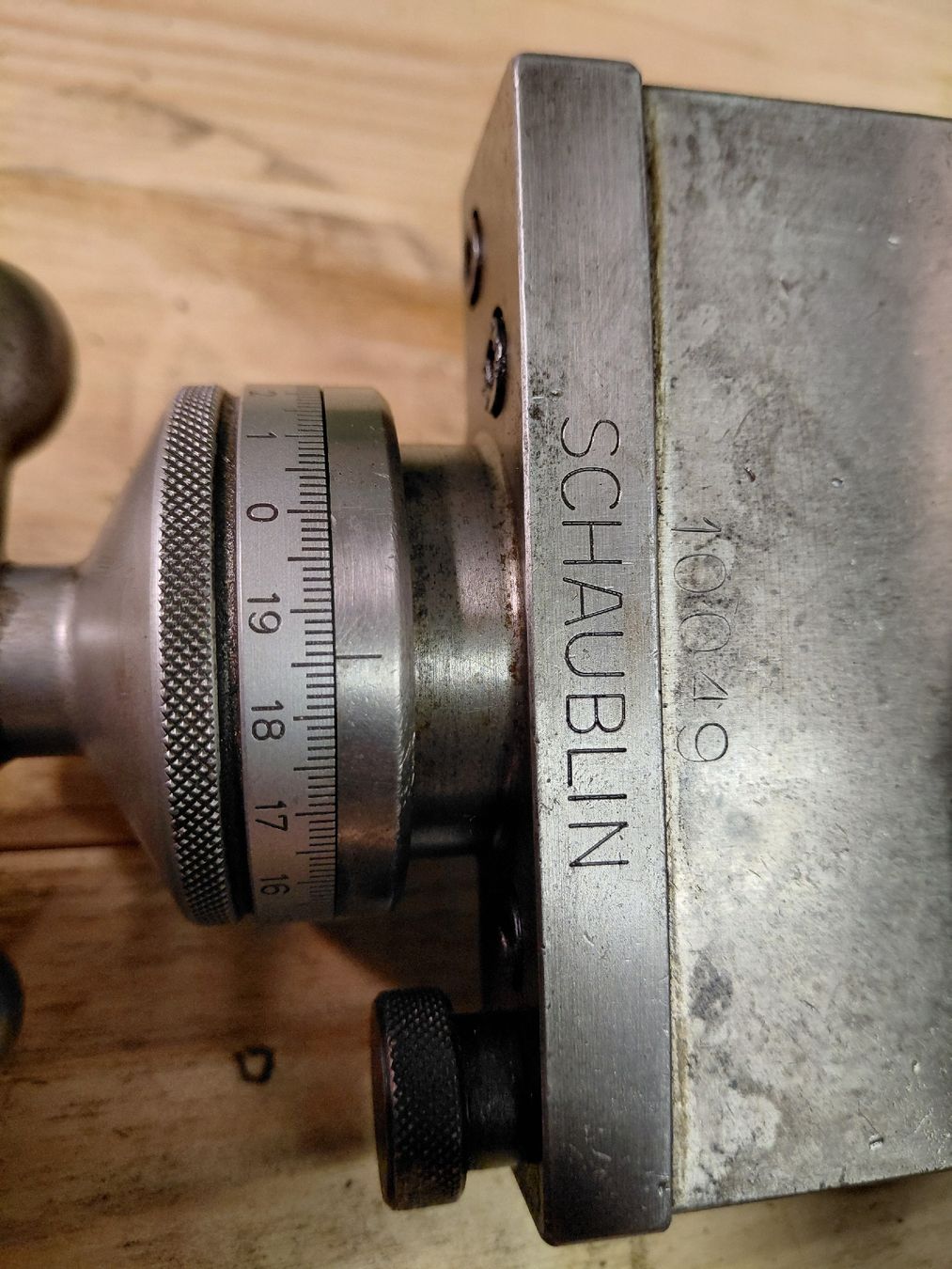Schaublin Altro per industria metallurgica: Schaublin 102 Kreuzschlitten  – Usato da Schüpfen venduto da Marathon013 6